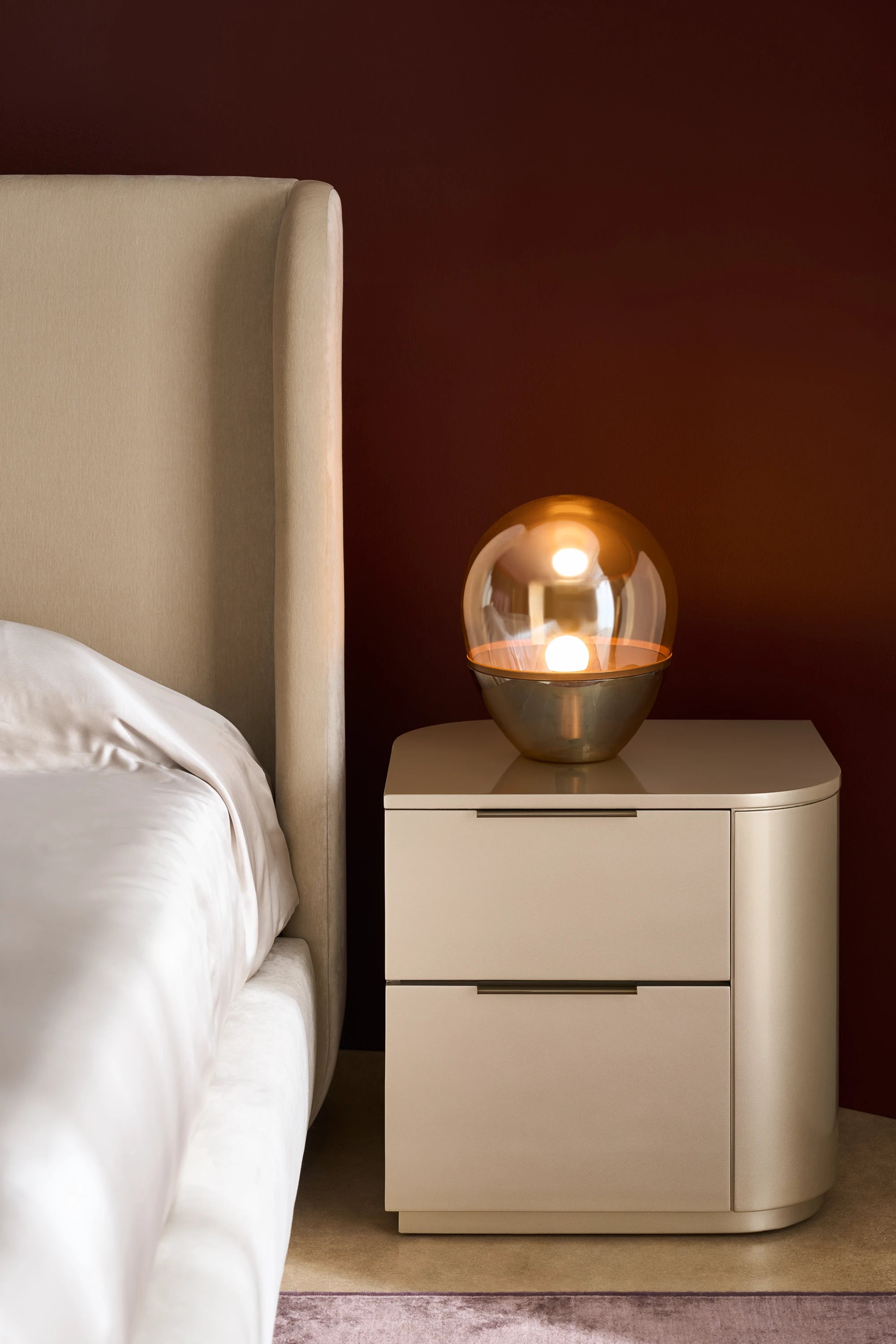 Oblique Right Nightstand - detail 2.0