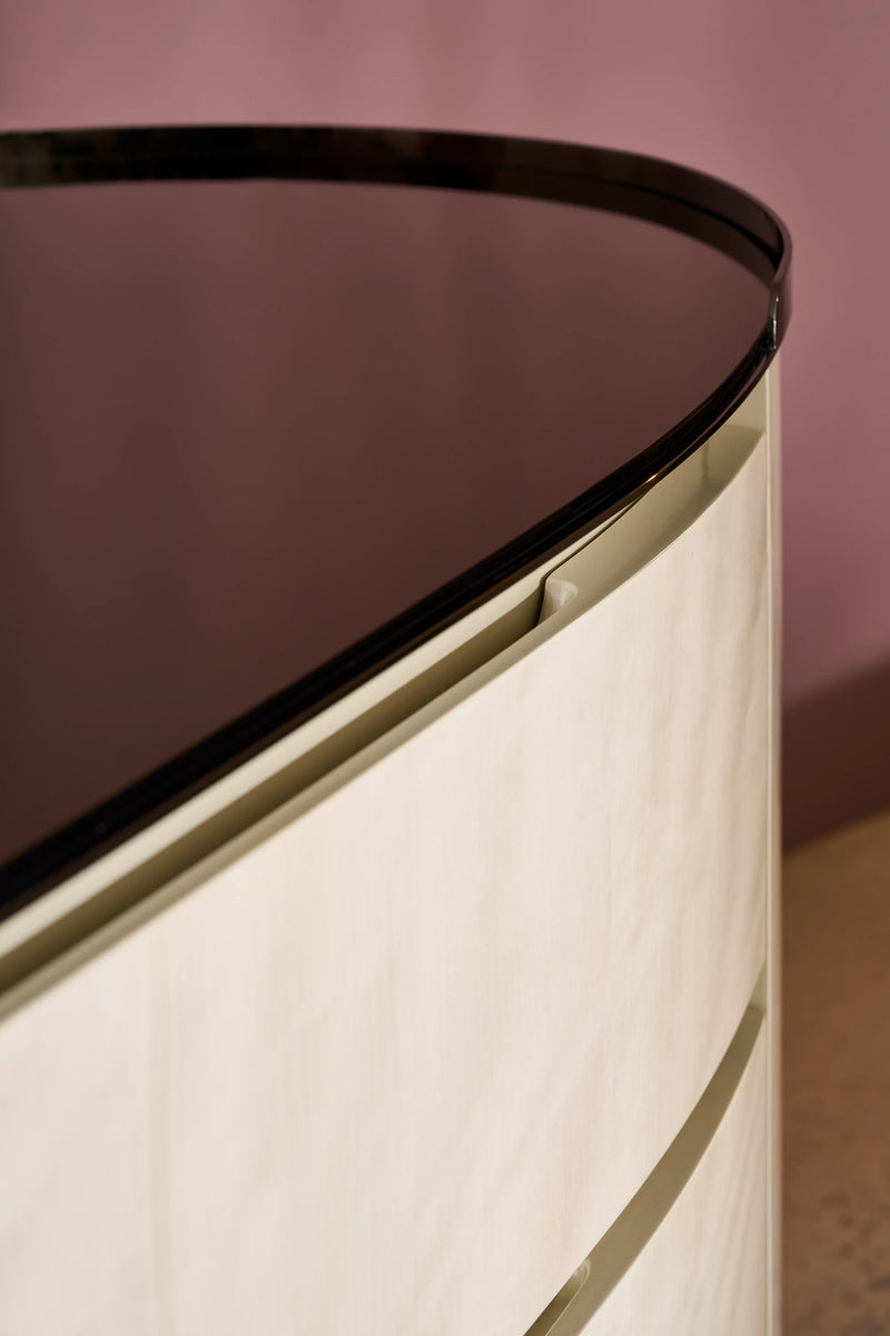 Muse Dresser