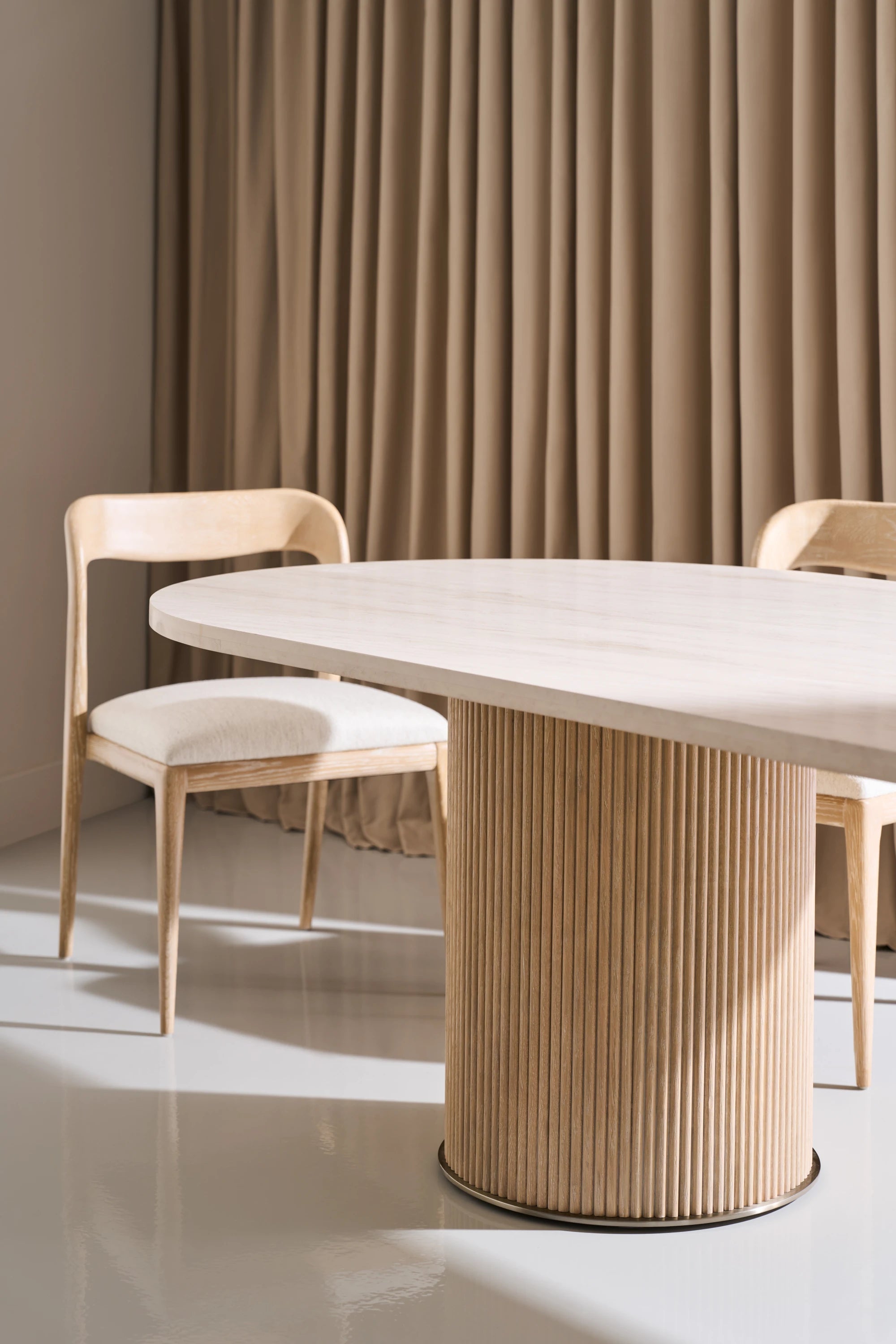 Rhythm  Oval Stone Top Dining Tbl - detail 3.0