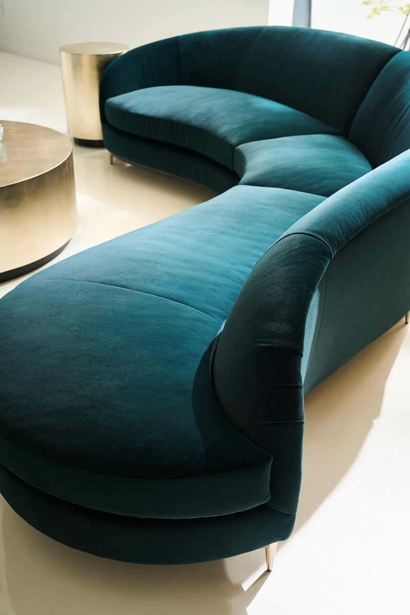Three'S Company Laf Sofa