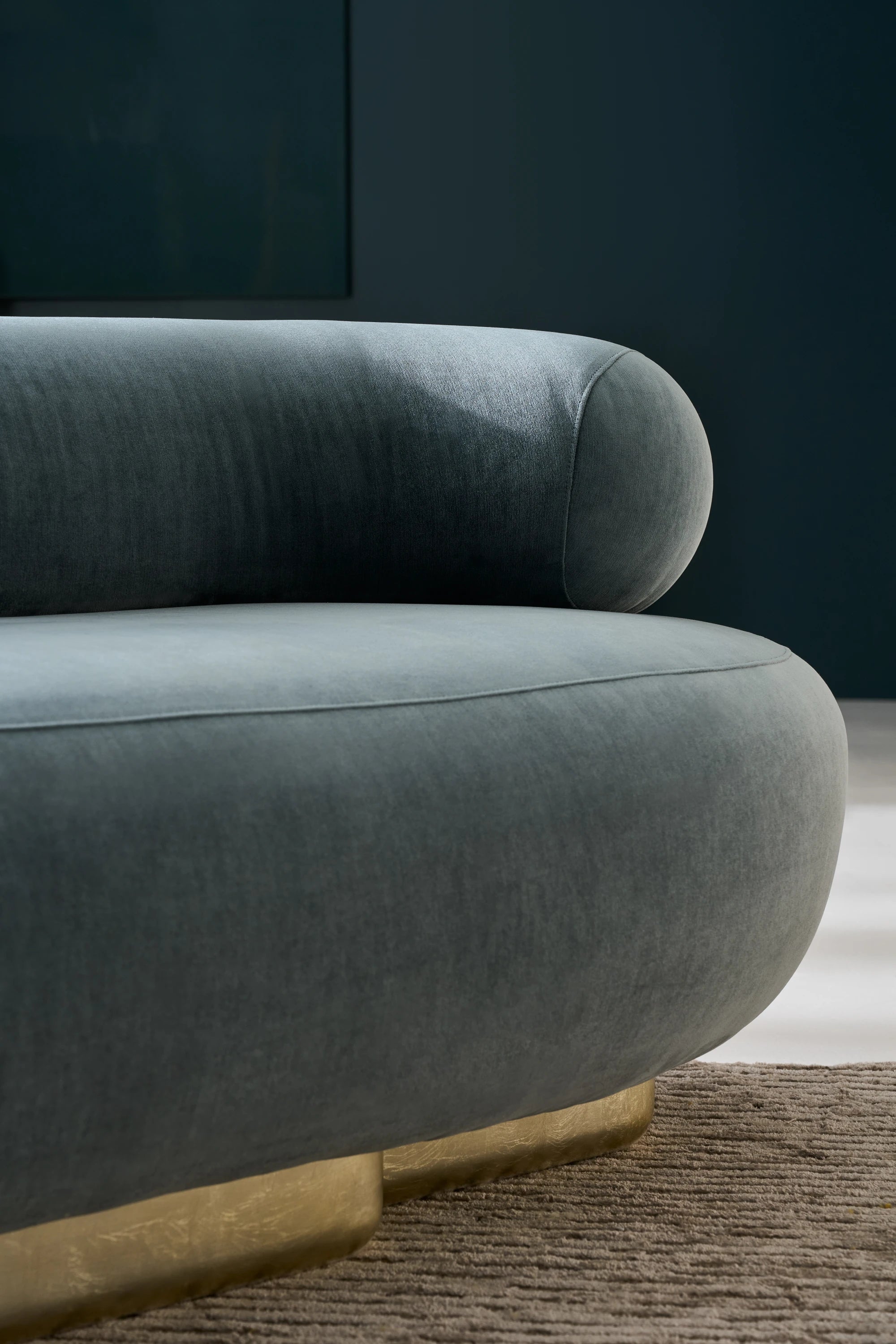 Lagoon Sofa - detail 2.0