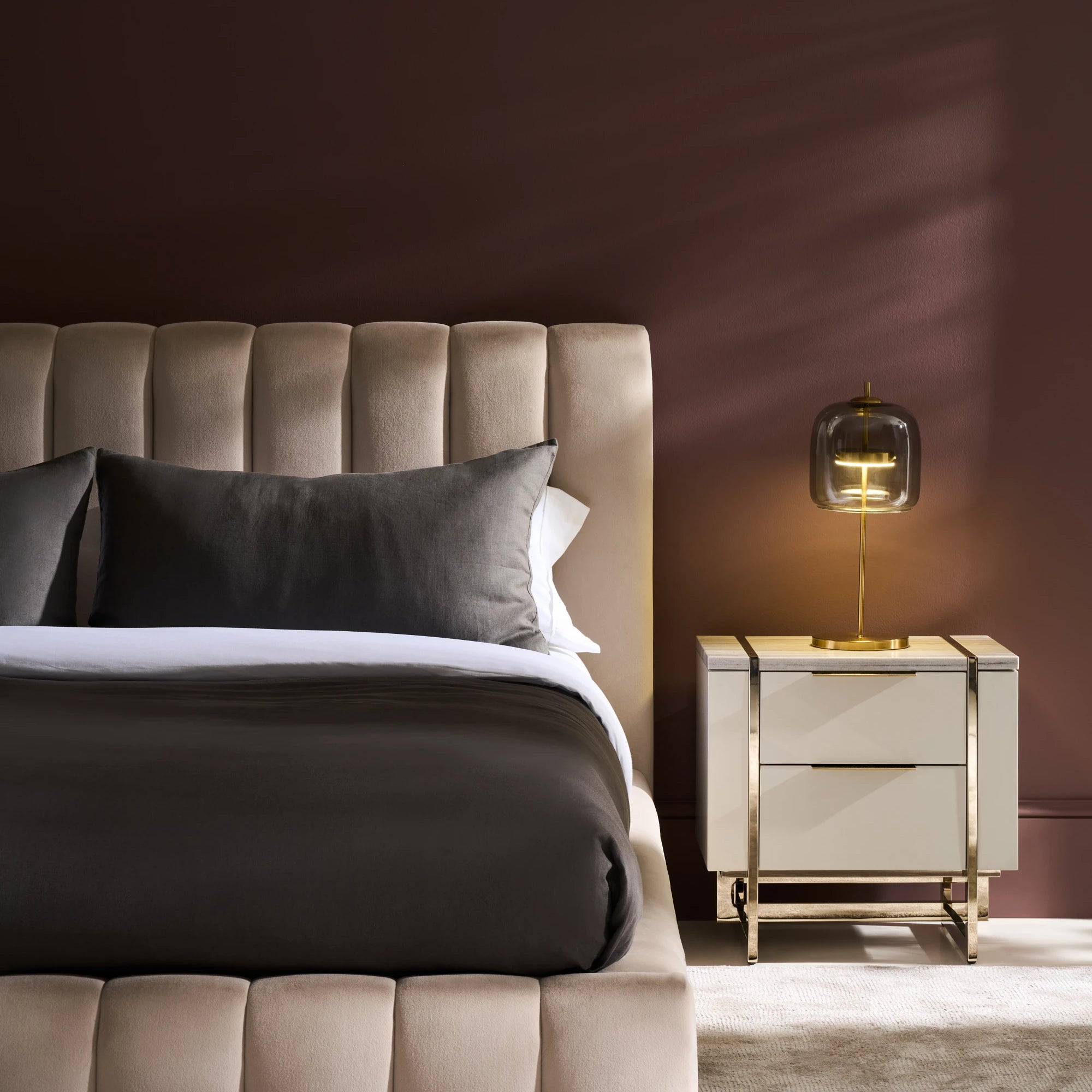 Well Balanced Qn Bed Ecru in room - angle 1