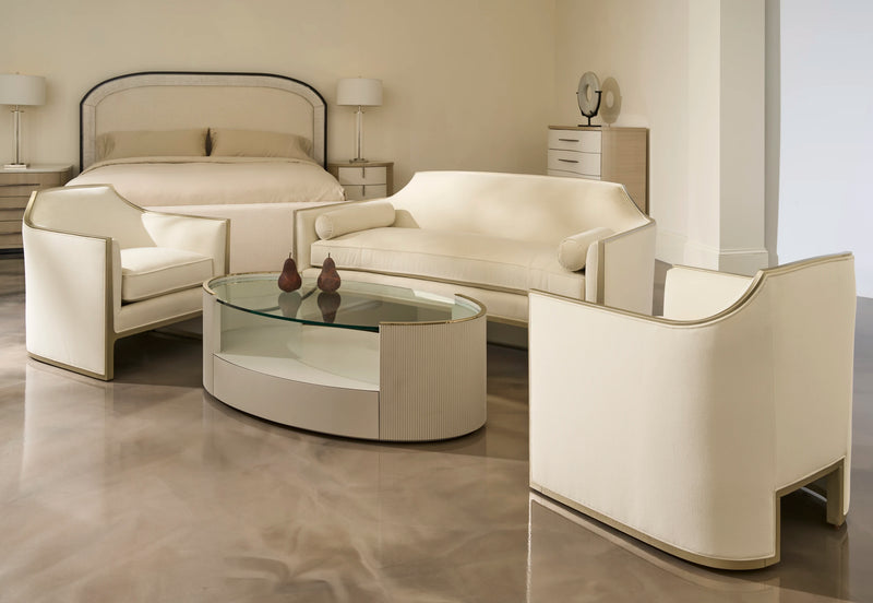Love Oval Cocktail Table - Matte Pearl