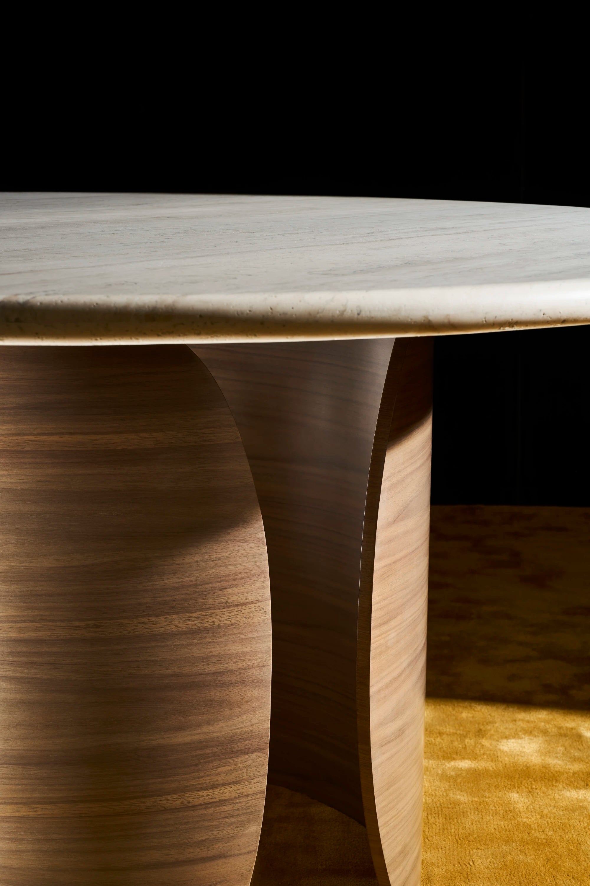 Fleur Dining Table - detail 3.0