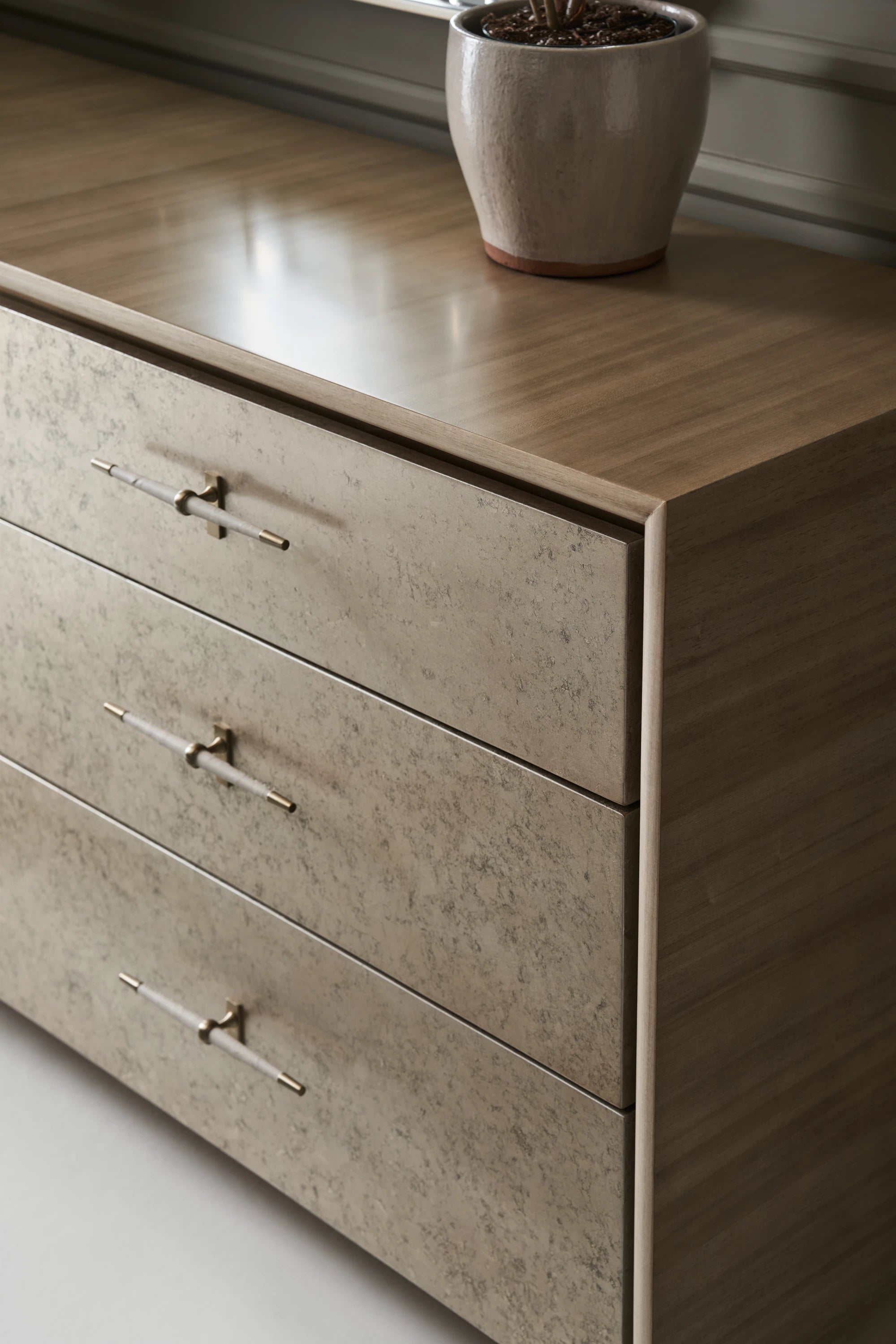 Hang Up Dresser - detail 2.0
