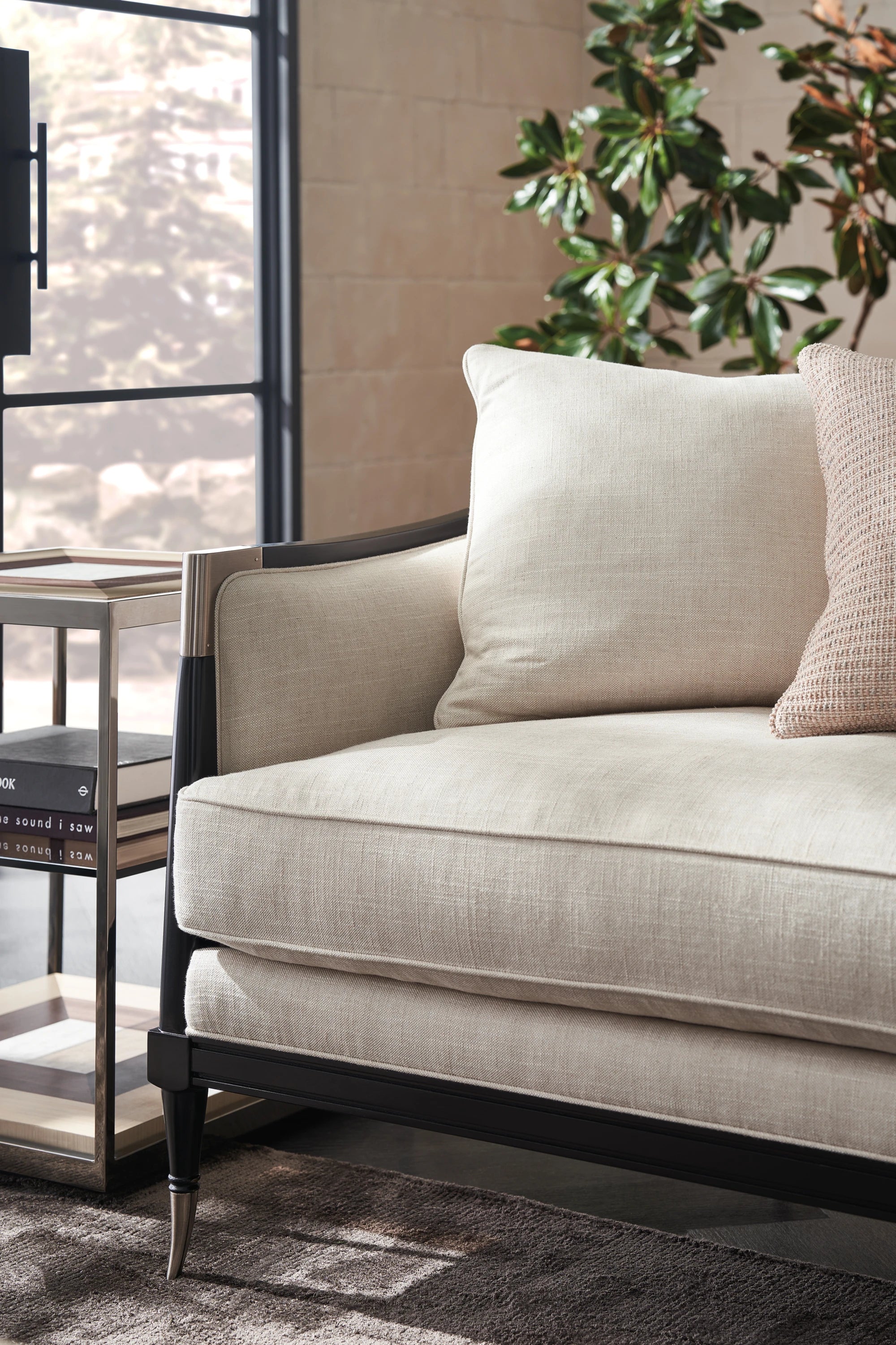 Splash Of Flash Sofa - detail 2.0