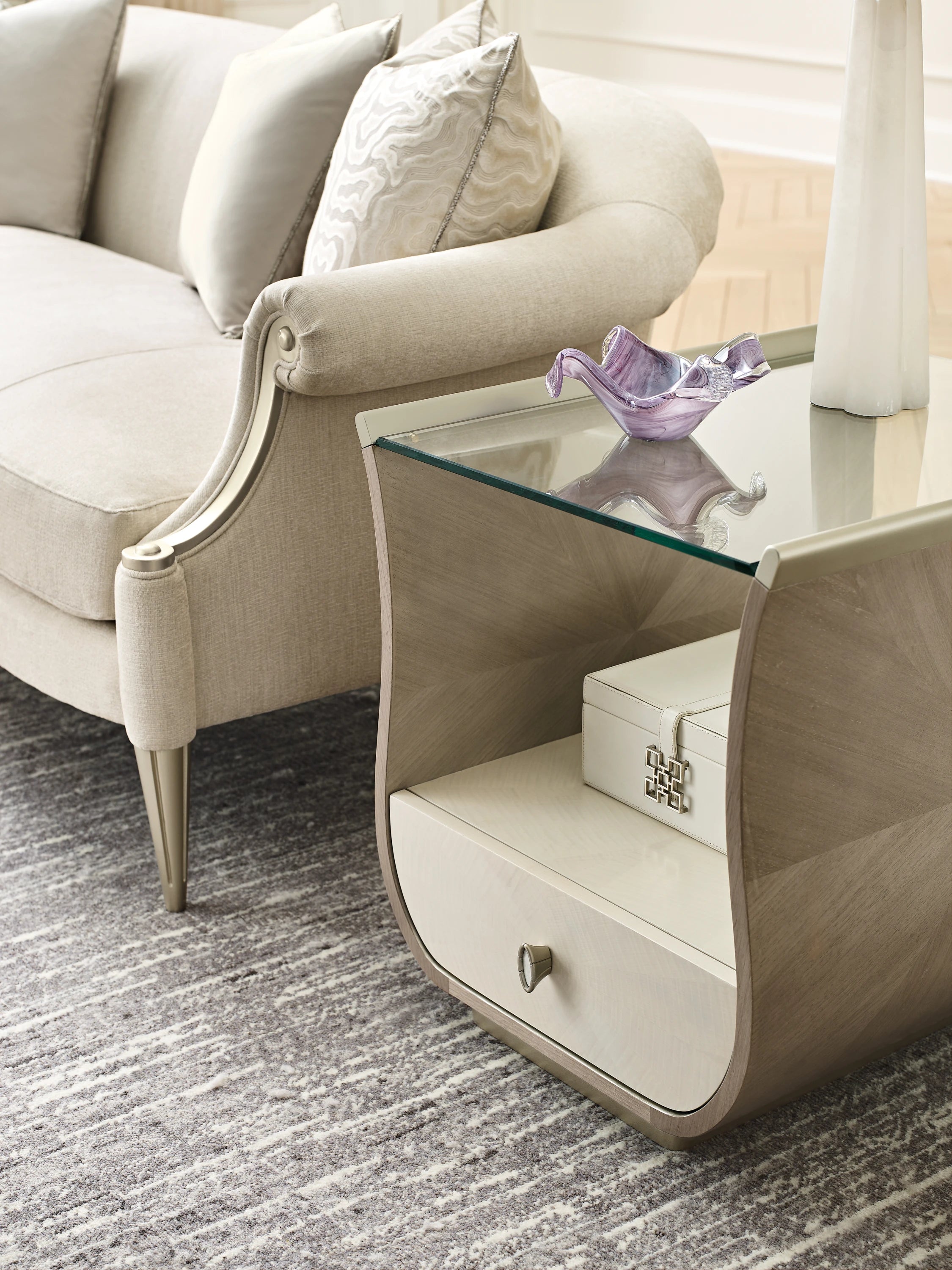Rectangle End Table - detail 2.0