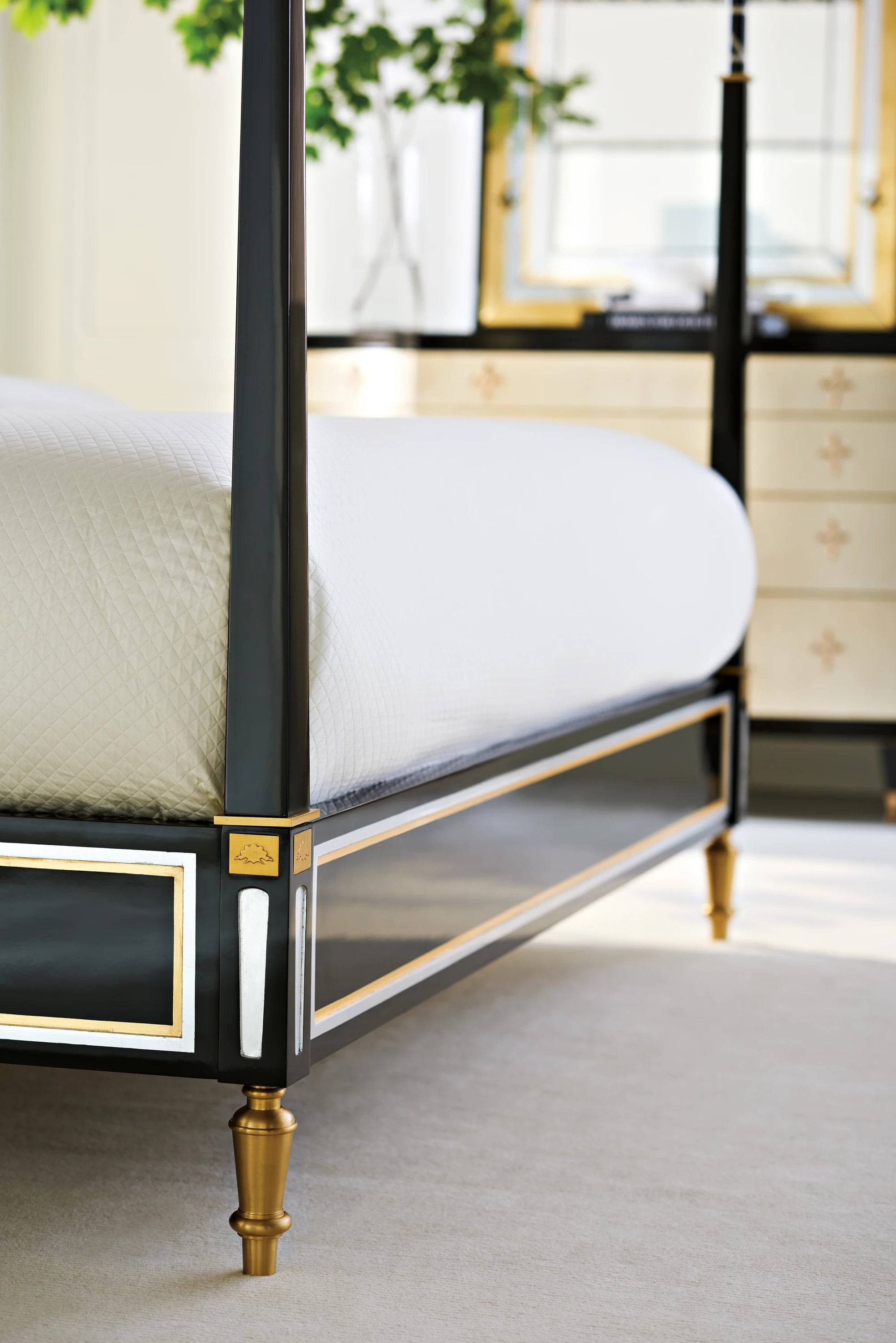 The Couturier Canopy Bed Kg - detail 2.0