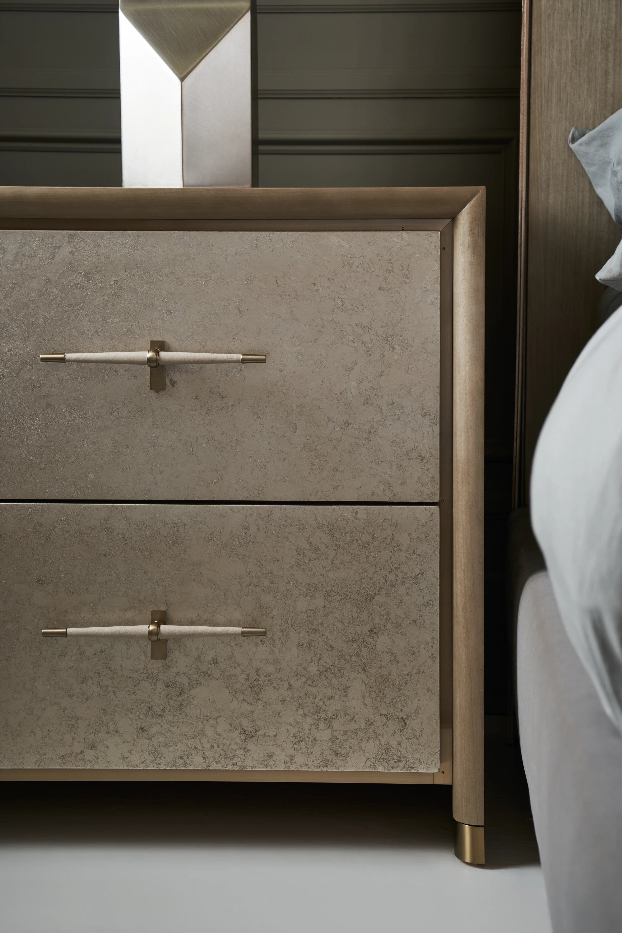 Hang Up Small Nightstand - detail 2.0