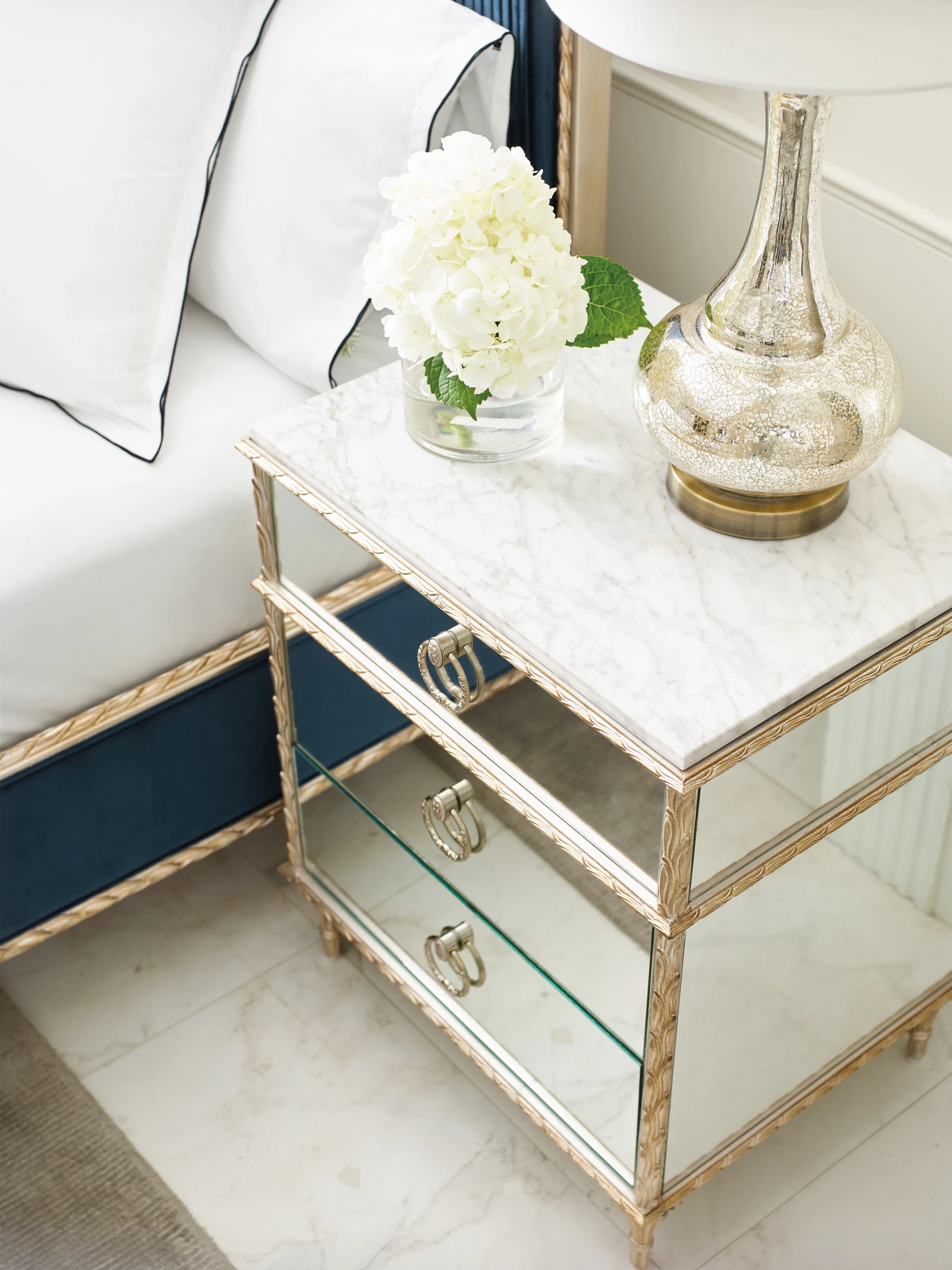 Nightstand - detail 2.0