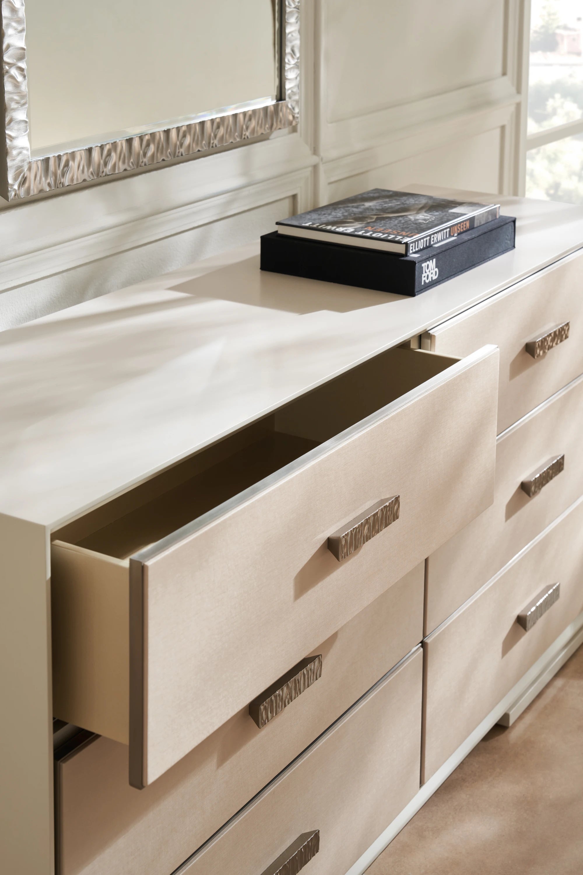 Silver Lining Dresser - detail 3.0