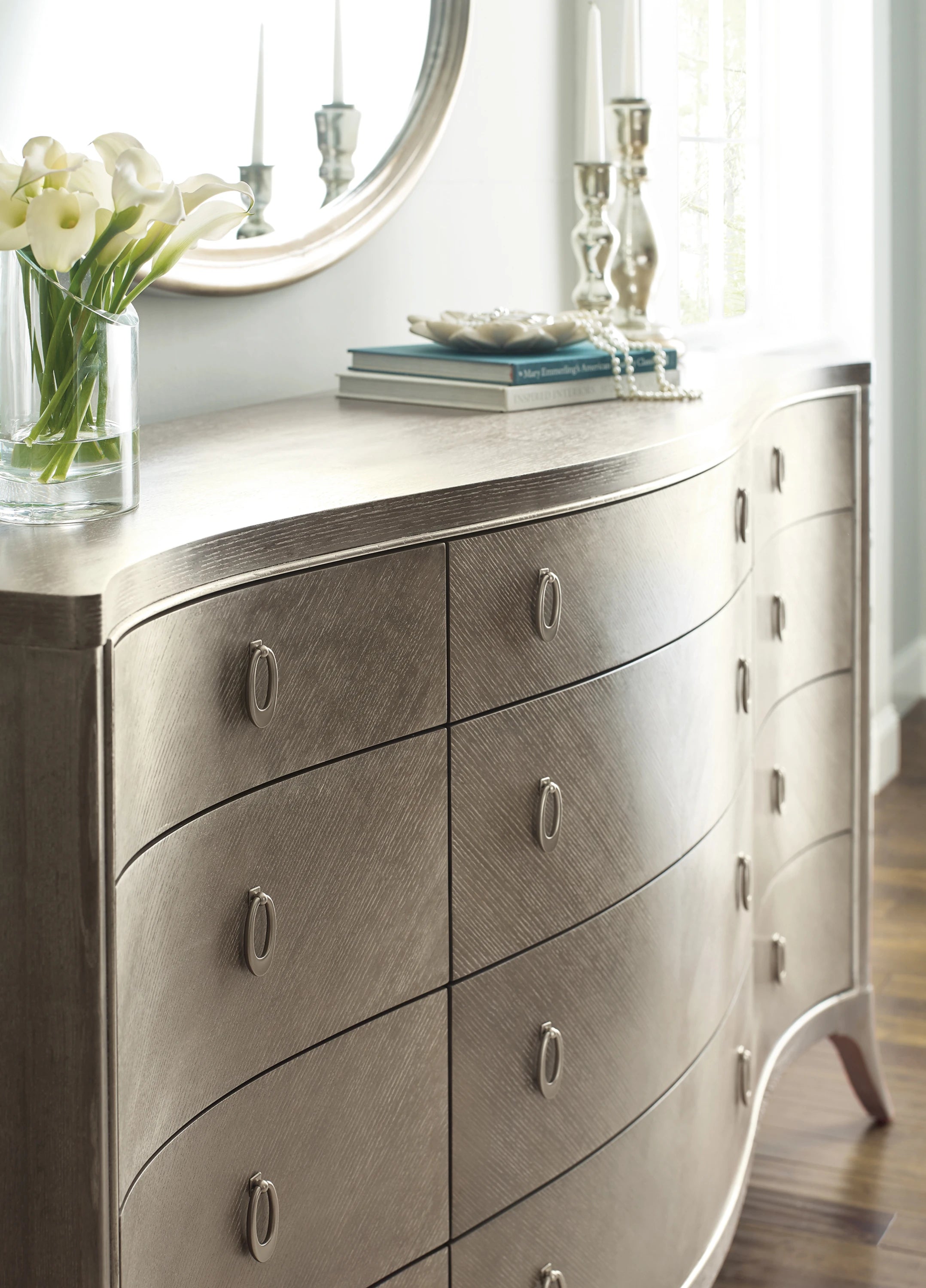 Double Dresser - detail 2.0