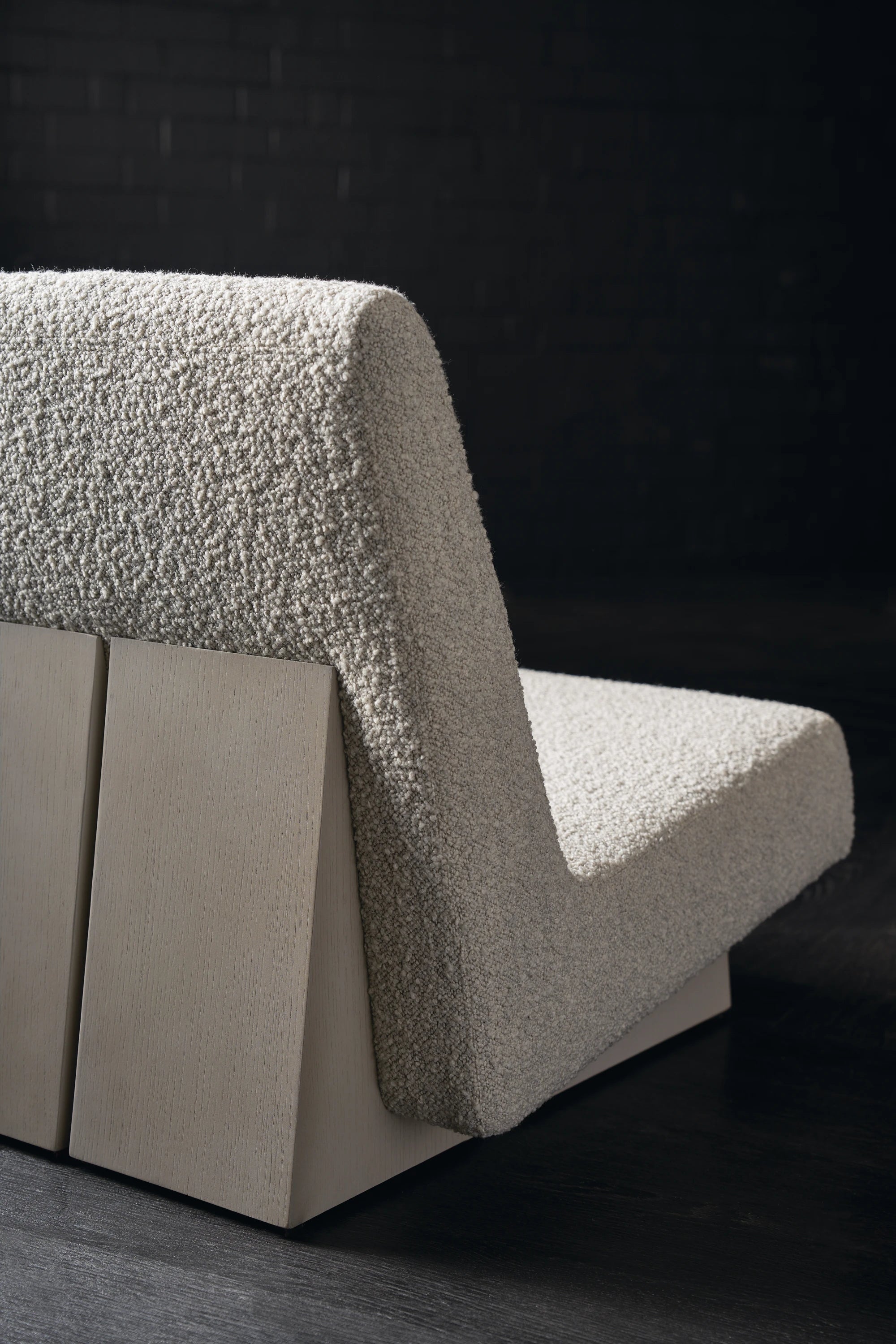 Indi Accent Chair - detail 2.0