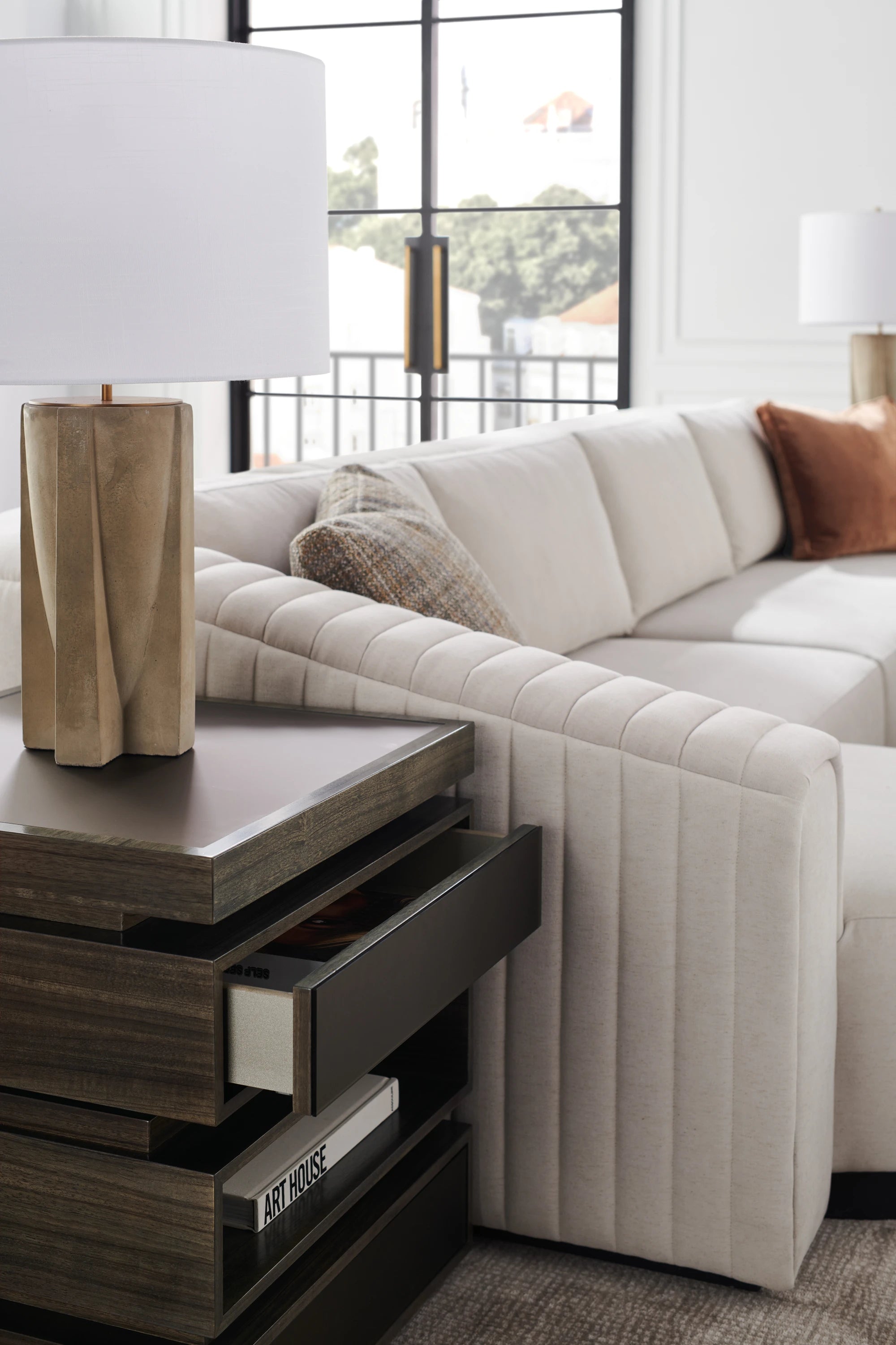 La Moda Raf Loveseat - detail 3.0
