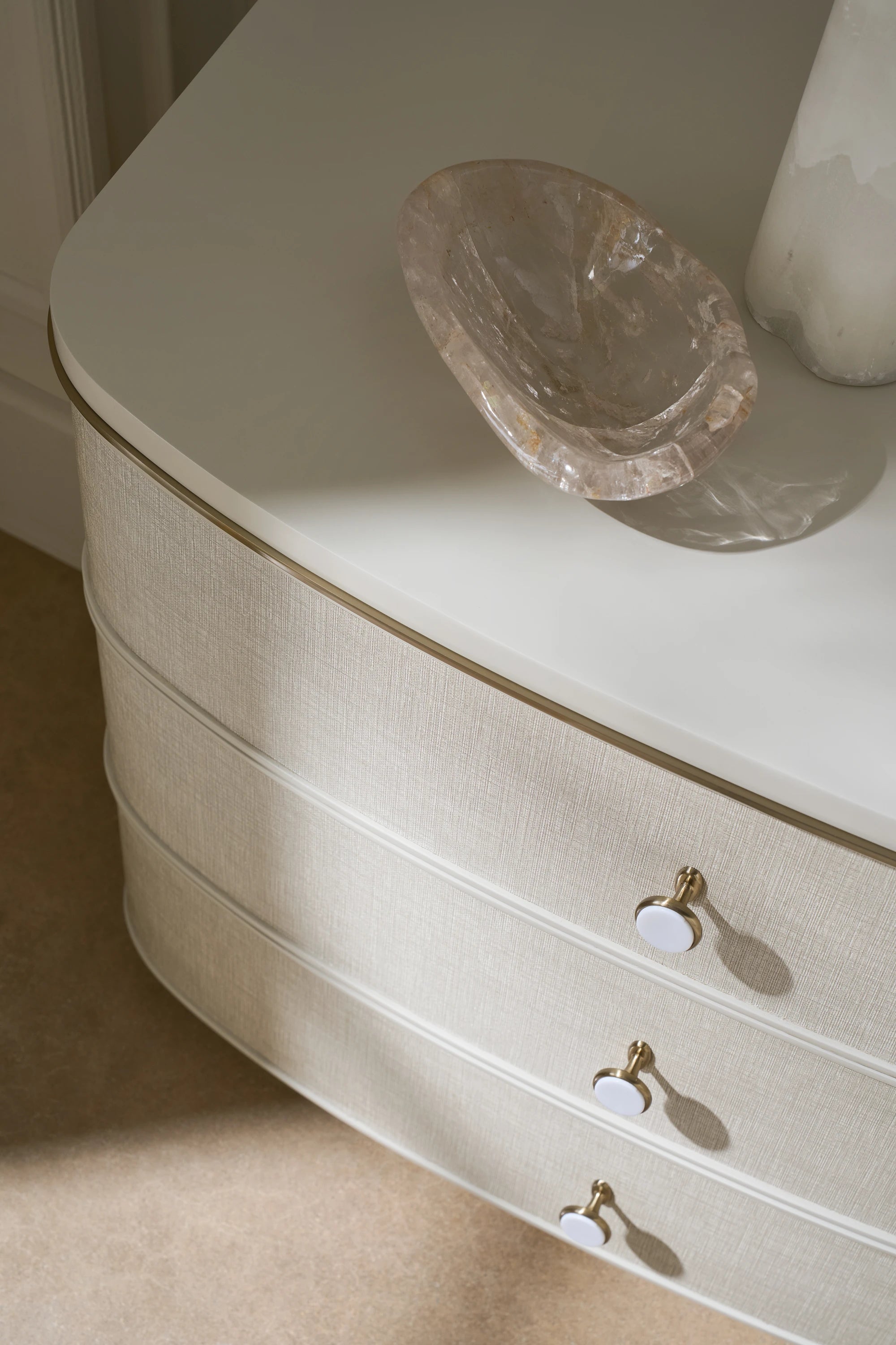 Lyon Nightstand - detail 2.0