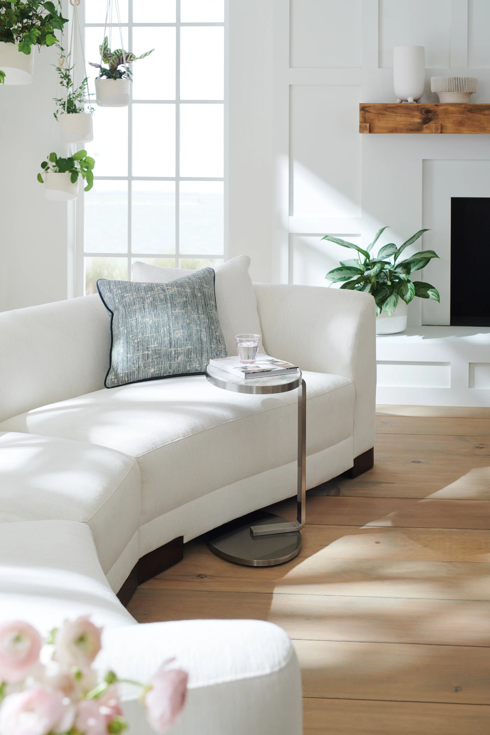 Lounge Around - detail 2.0