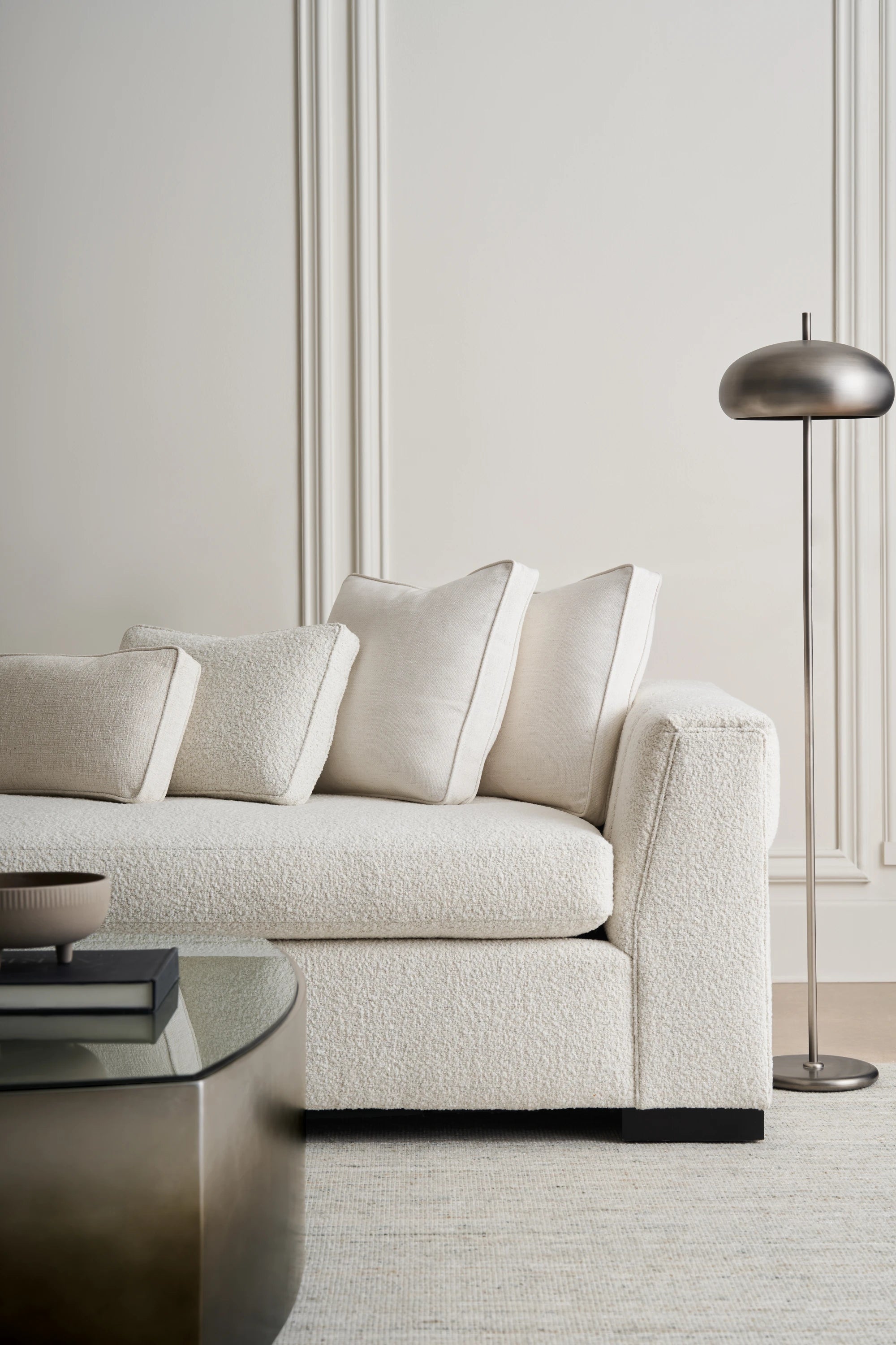 Edge Raf Loveseat - detail 2.0