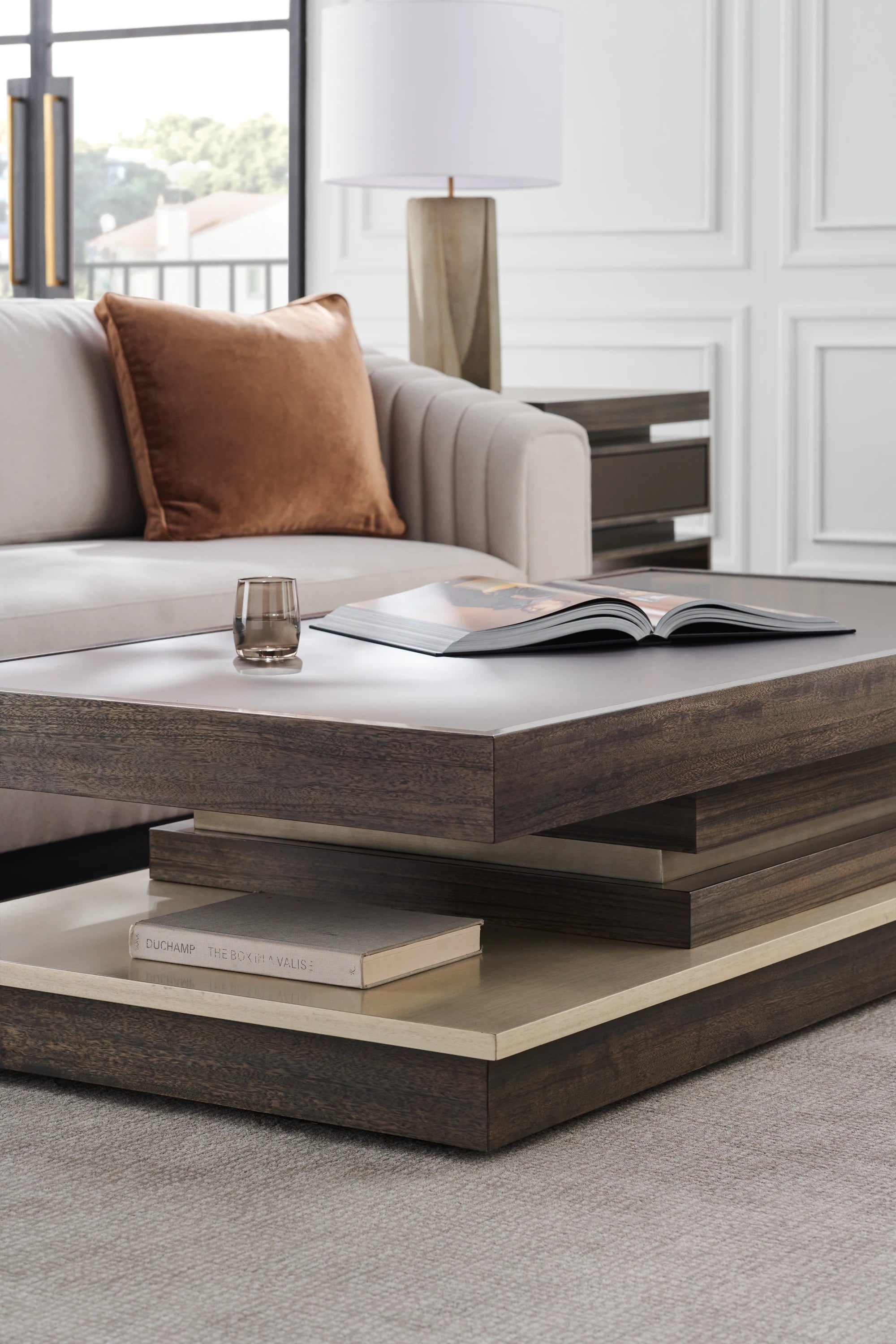 La Moda Cocktail Table - detail 2.0